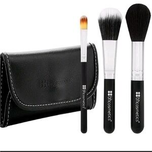 BH Cosmetics Black and Silver Brush Trio